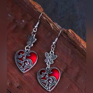 ♥️ Gorgeous Antique Silver Dark Red Retro Heart-shaped Butterfly Earrings ♥️ 🦋